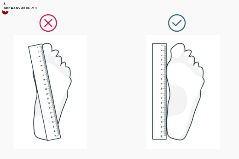 Bước 3: Đo chiều dài và chiều rộng bàn chân
