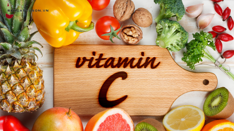 Vitamin C có vai trò rất quan trọng đối với sức khỏe con người 